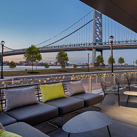 Hilton Garden Inn Camden Waterfront Philadelphia Exterior photo
