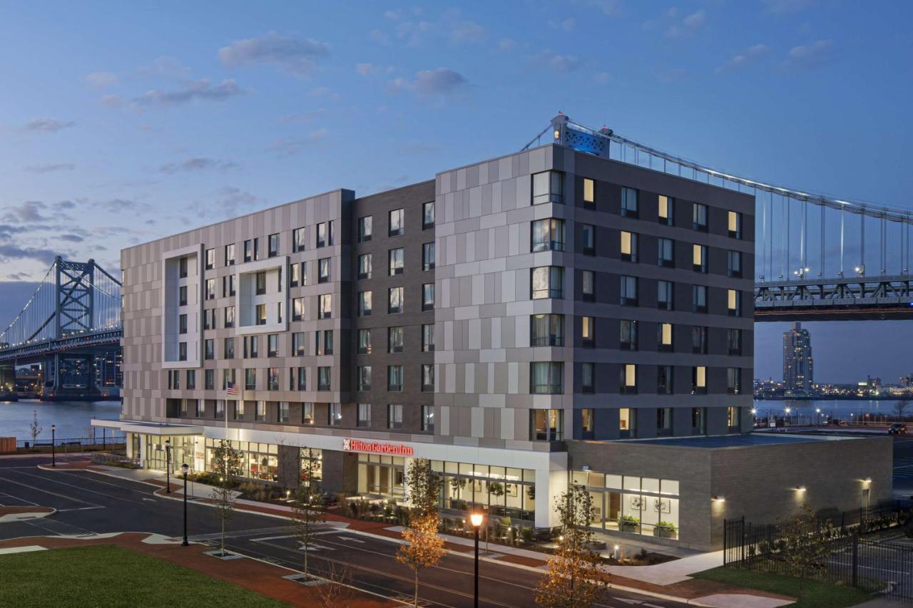 Hilton Garden Inn Camden Waterfront Philadelphia Exterior photo